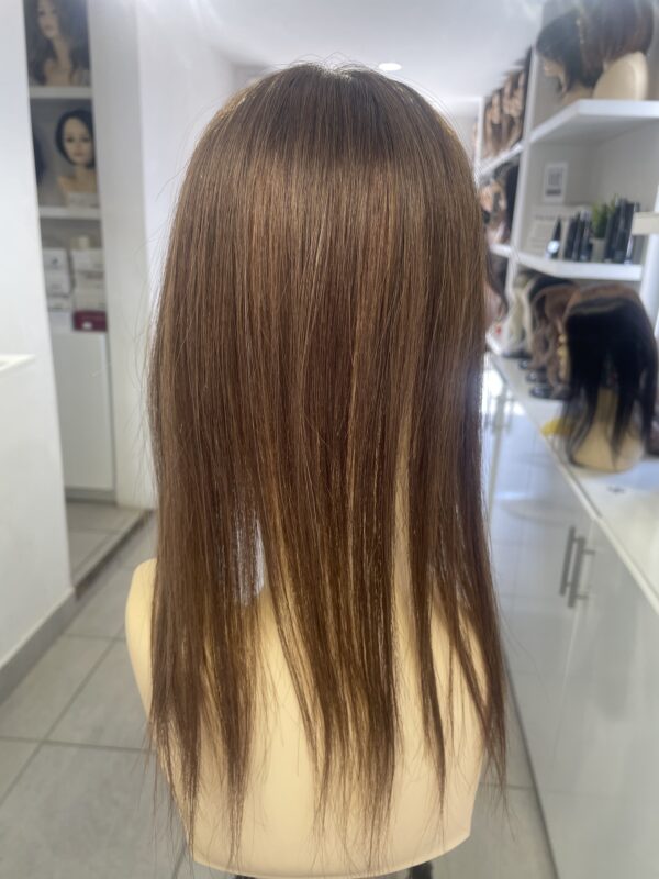 Topper con fleco cabello humano 12'' color 8 - Imagen 2